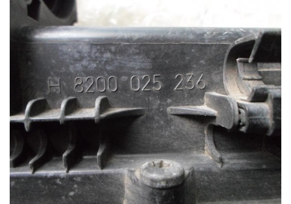 корпус повітряного фільтра Рено Кенго , 8200089030 , 8200025236